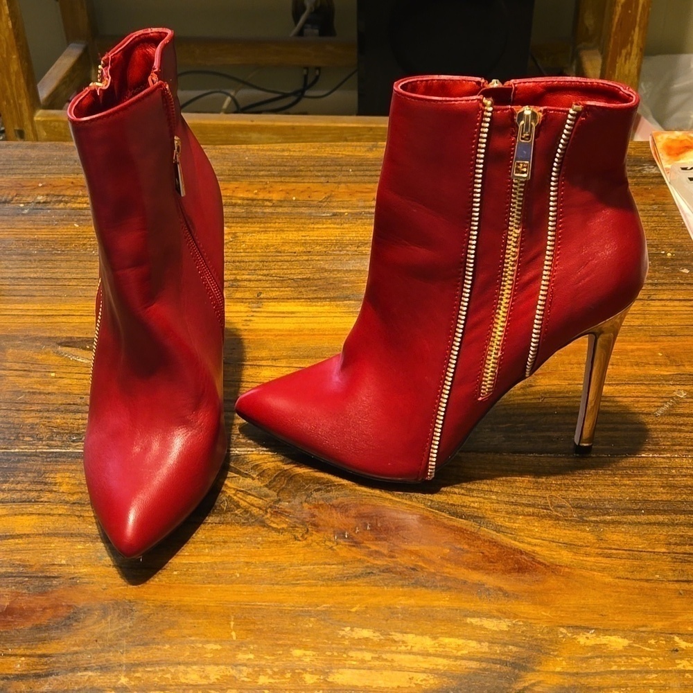 Catherine Maladrino Red Stiletto Zipper Booties Size 8.5